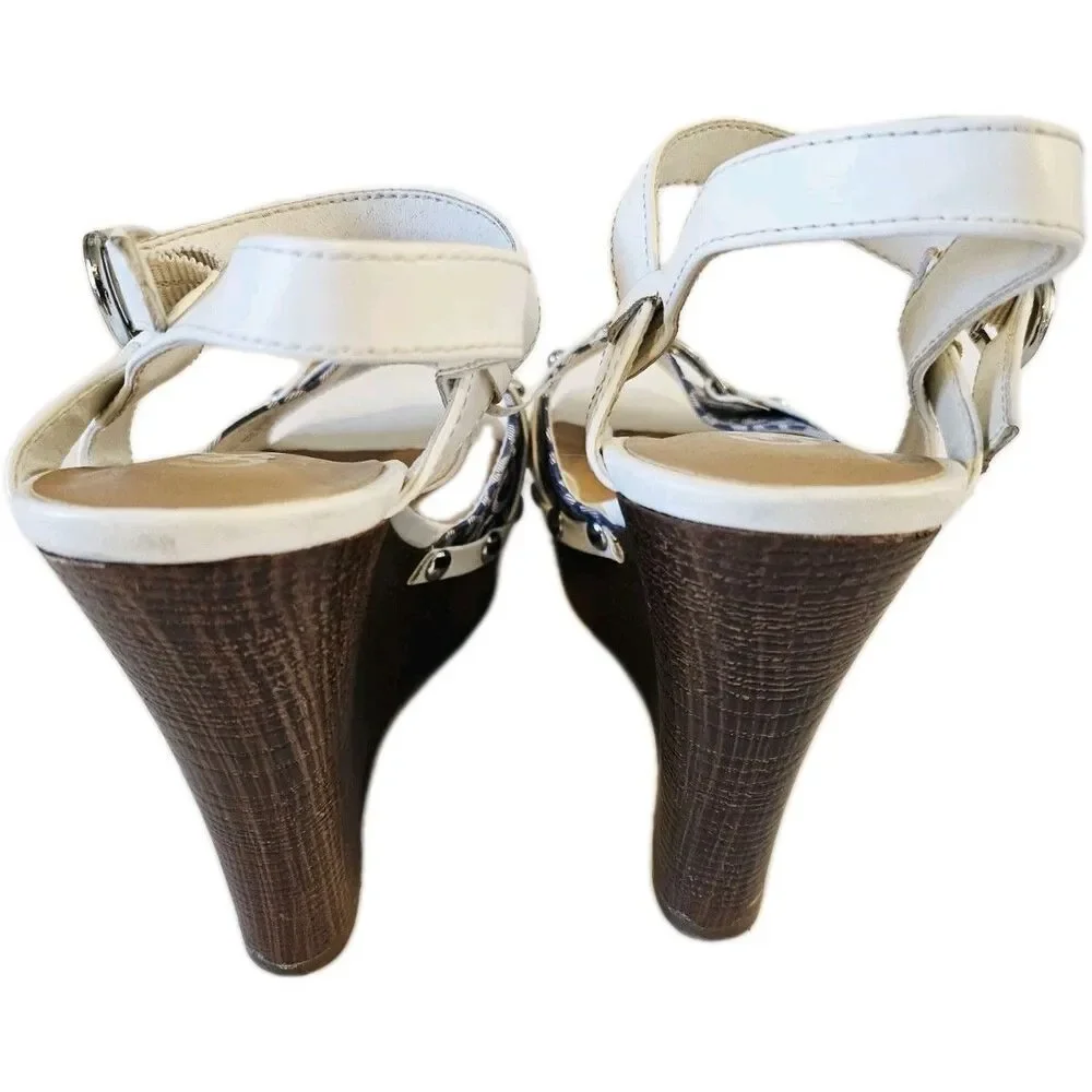 GBG Los Angeles by GUESS Women's Blue Monogram Platform Wedge Sandals
