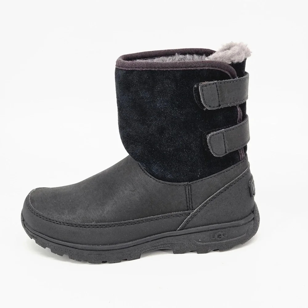 UGG Kids Butte II Waterproof Black Leather Suede Winter Boots 1012383K Size 2