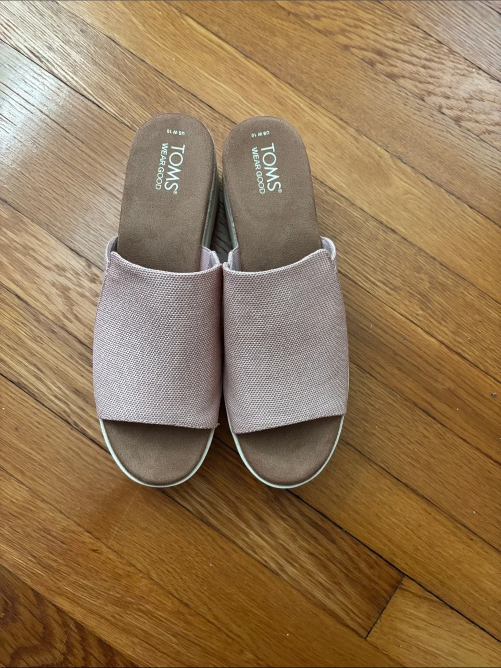 Toms never worn
