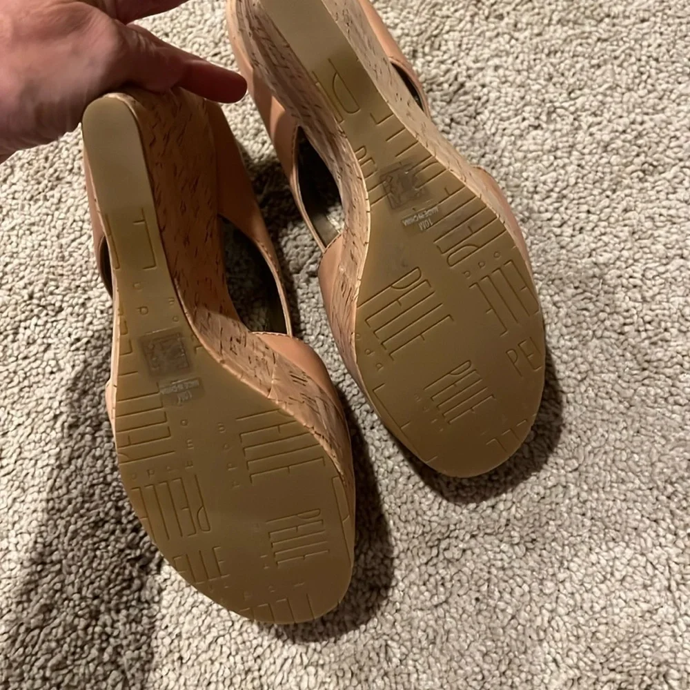 Pelle Moda inches height
