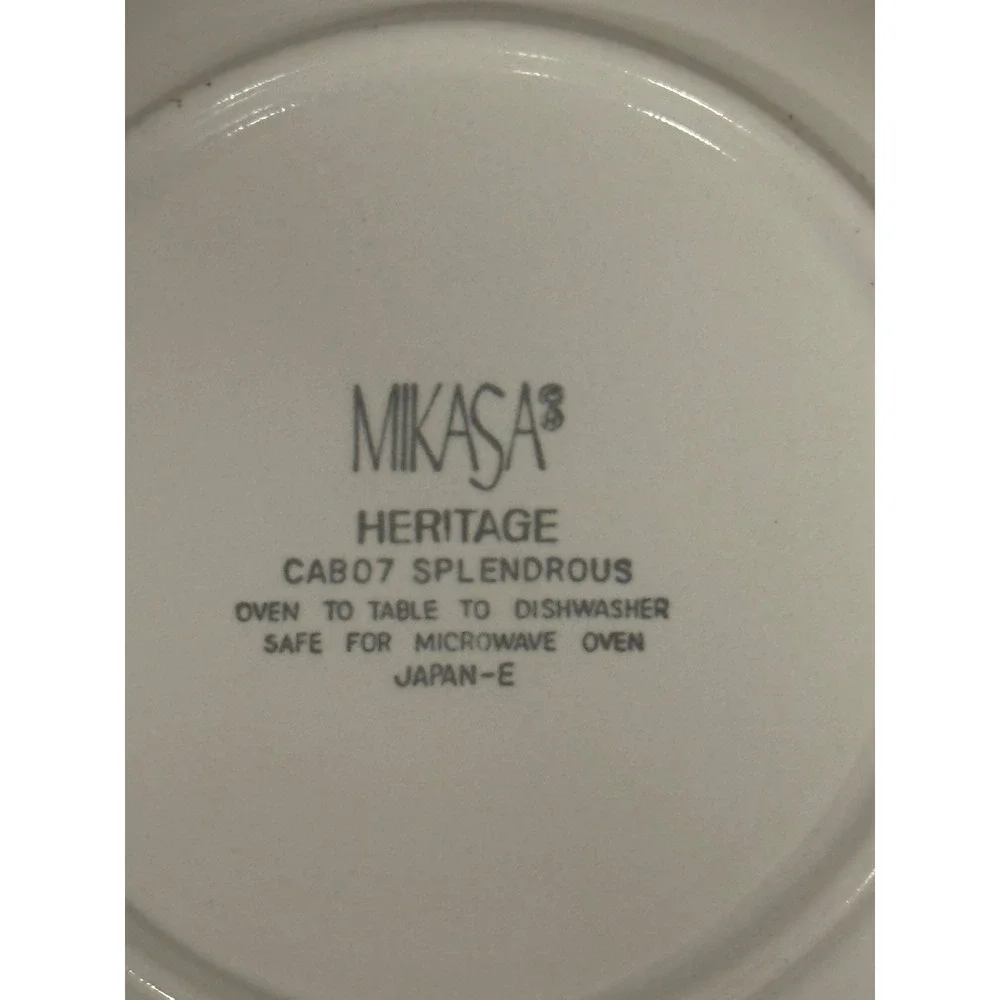Mikasa vintage 1990s