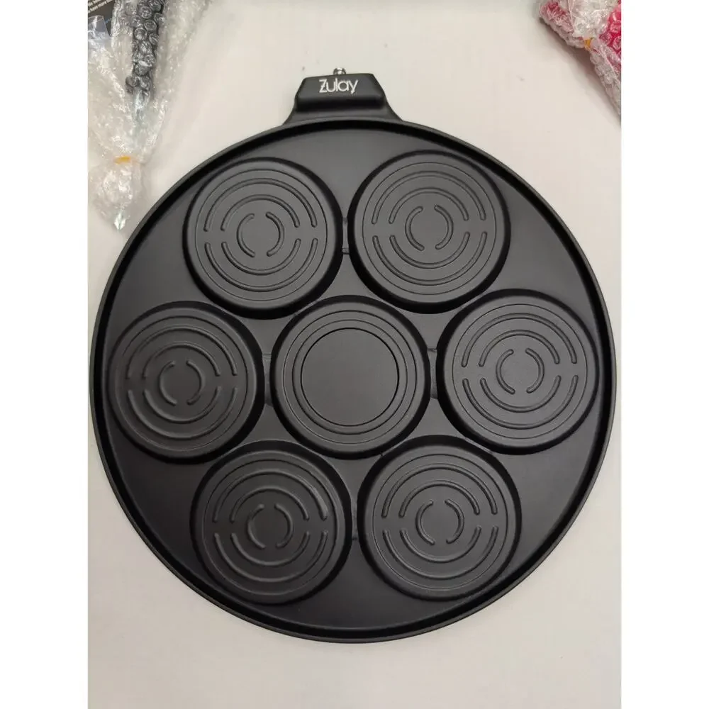 Nonstick Round Mini Pancake Pan 7 Animal Face Designs & Two Spatulas Llama, Dino