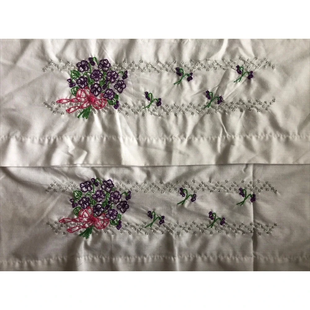 Vtg Embroidered Pillow Cases Pair 29x20 Purple Pansies Pink Ribbon Cottagecore