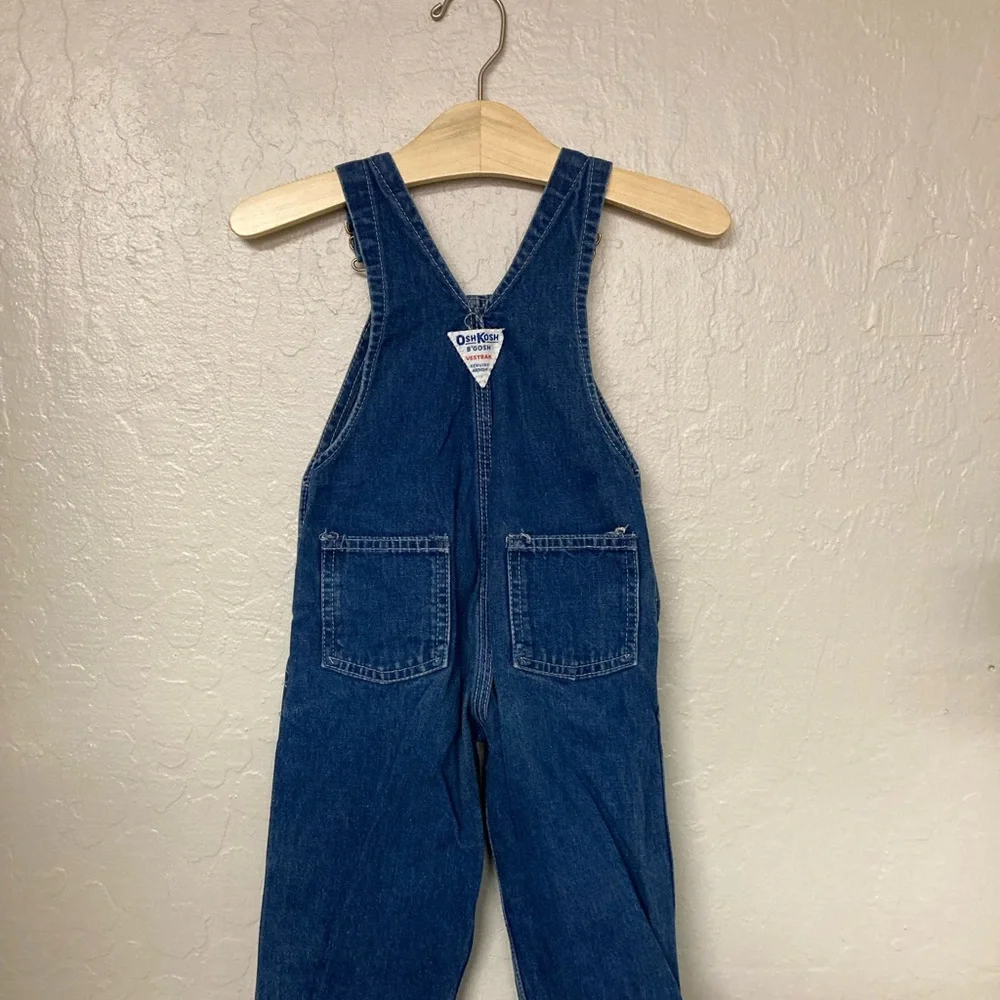 OshKosh Bgosh follow us