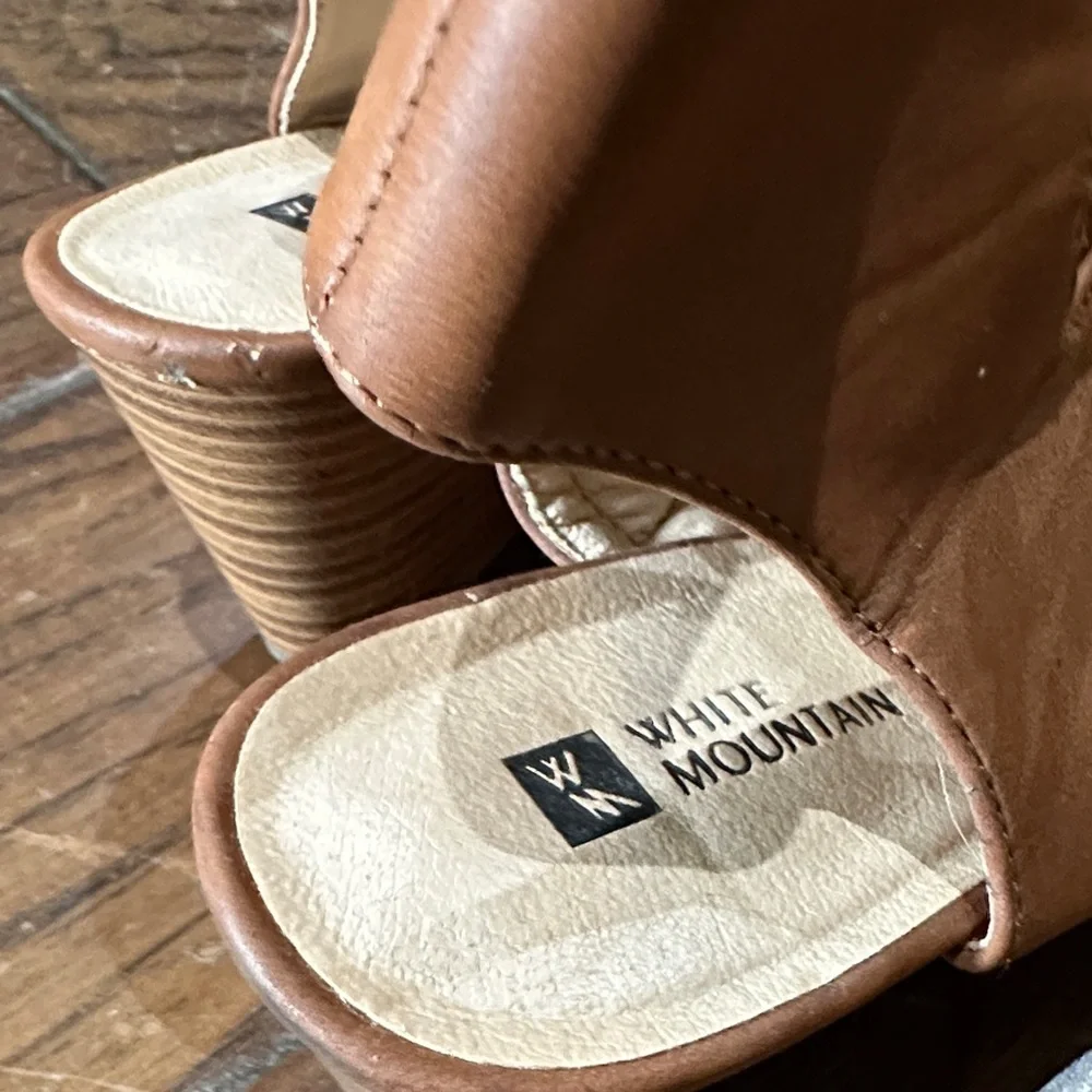 White Mountain stylish brown