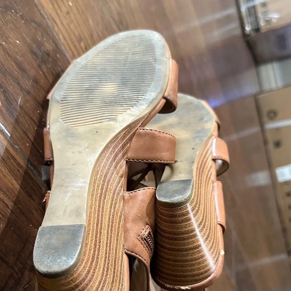White Mountain stylish brown