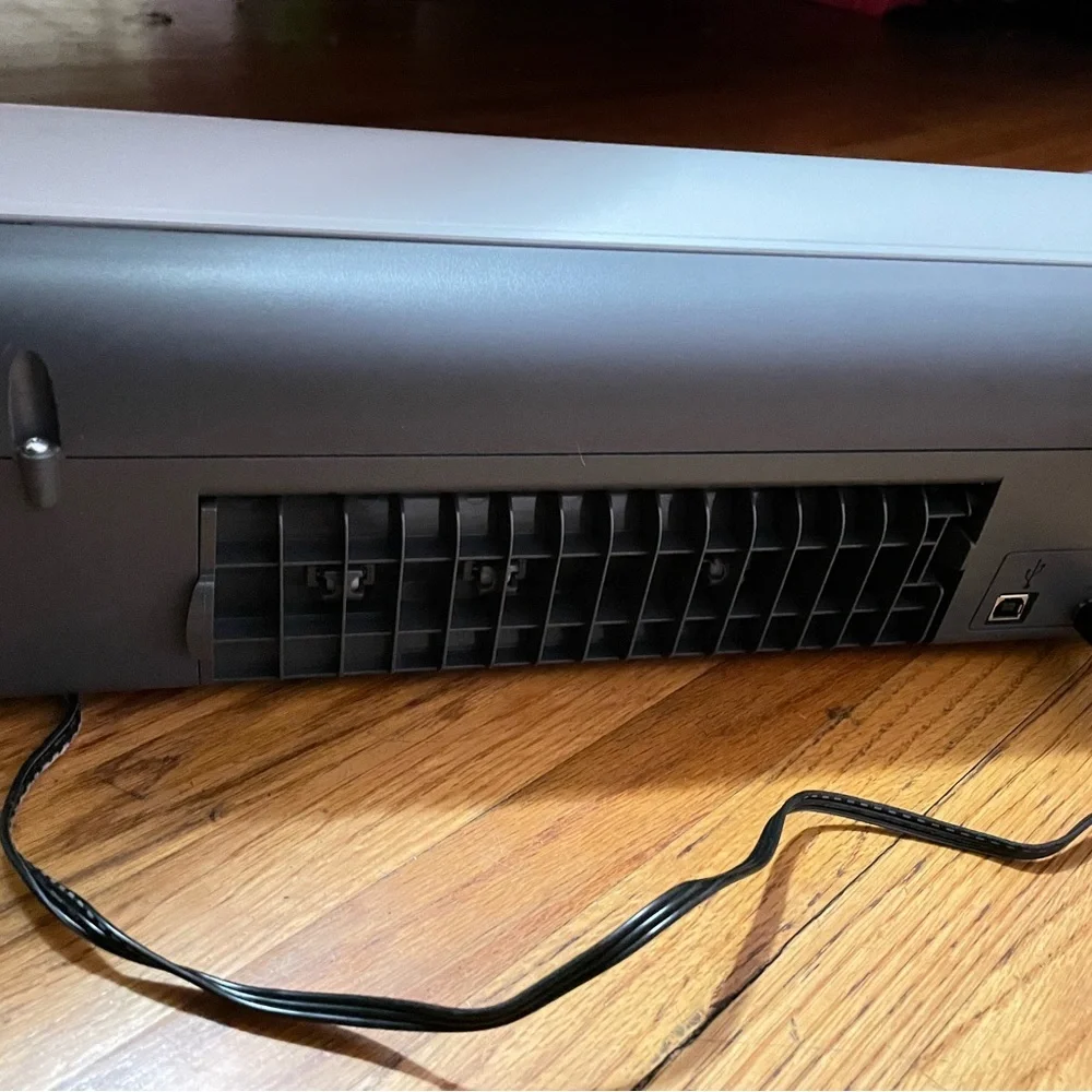 HP deskjet d1530