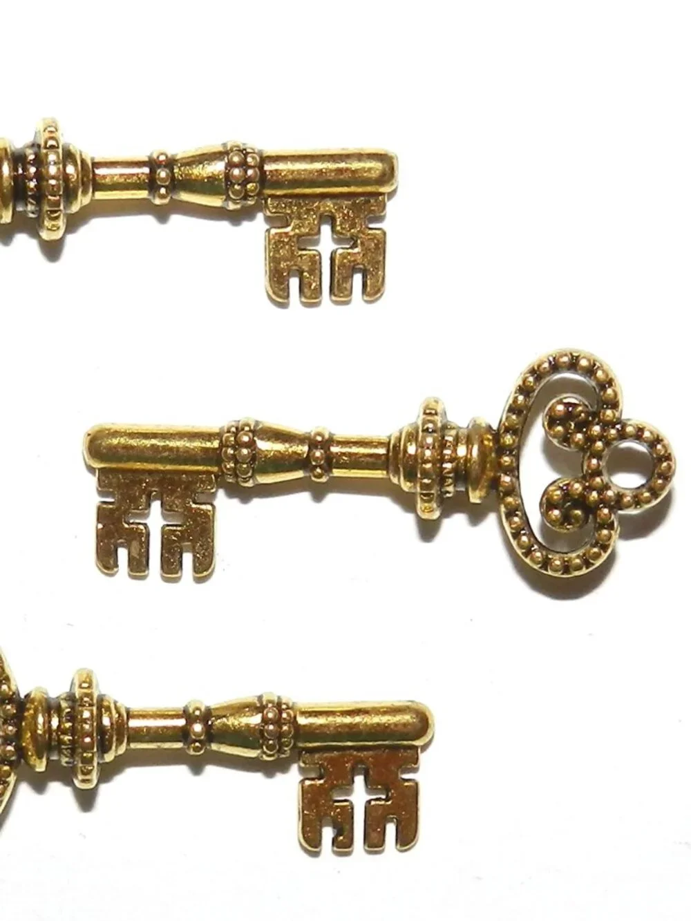 M5109 Antiqued Gold Skeleton Key 32mm Pendant Charm Drop Focal 10pc