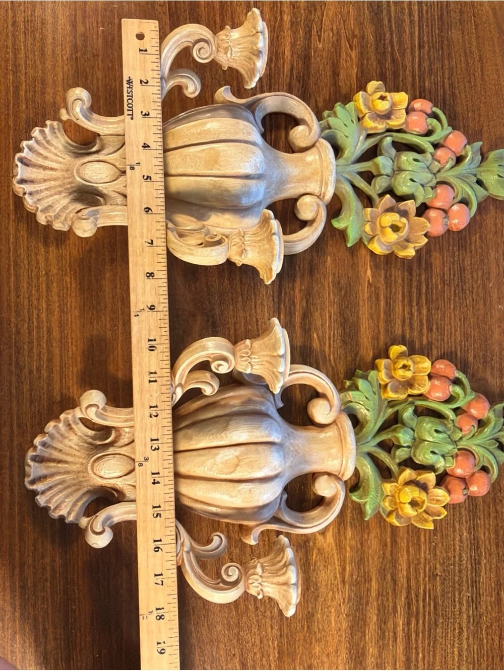 Homco decorative wall