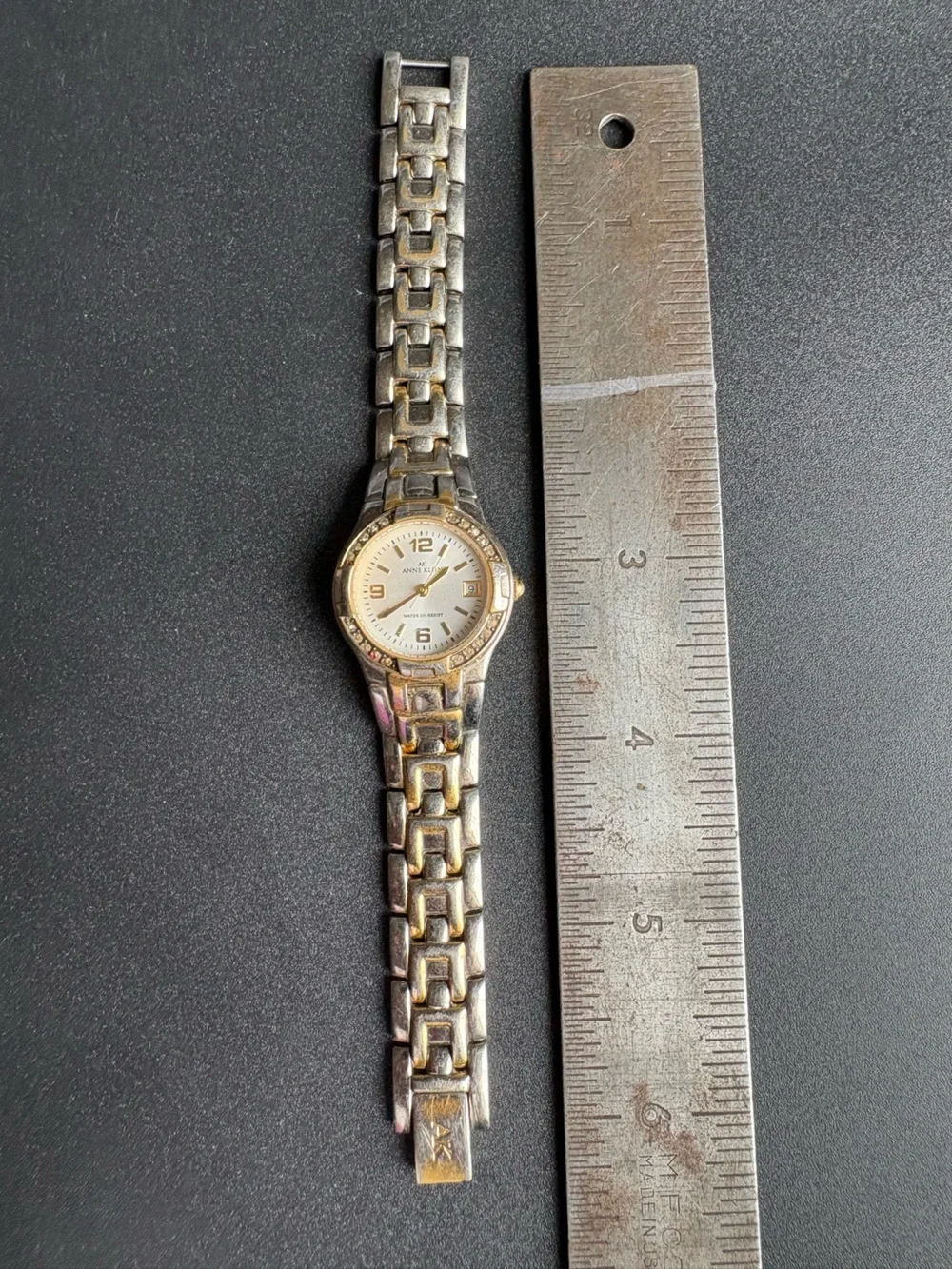 Anne Klein anne klein