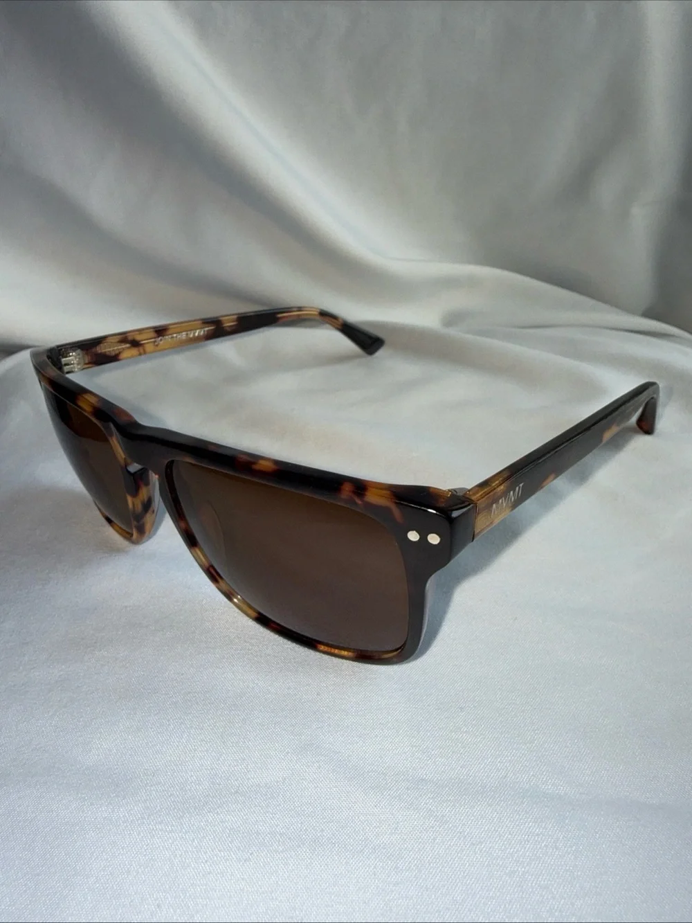 MVMT women sunglasses