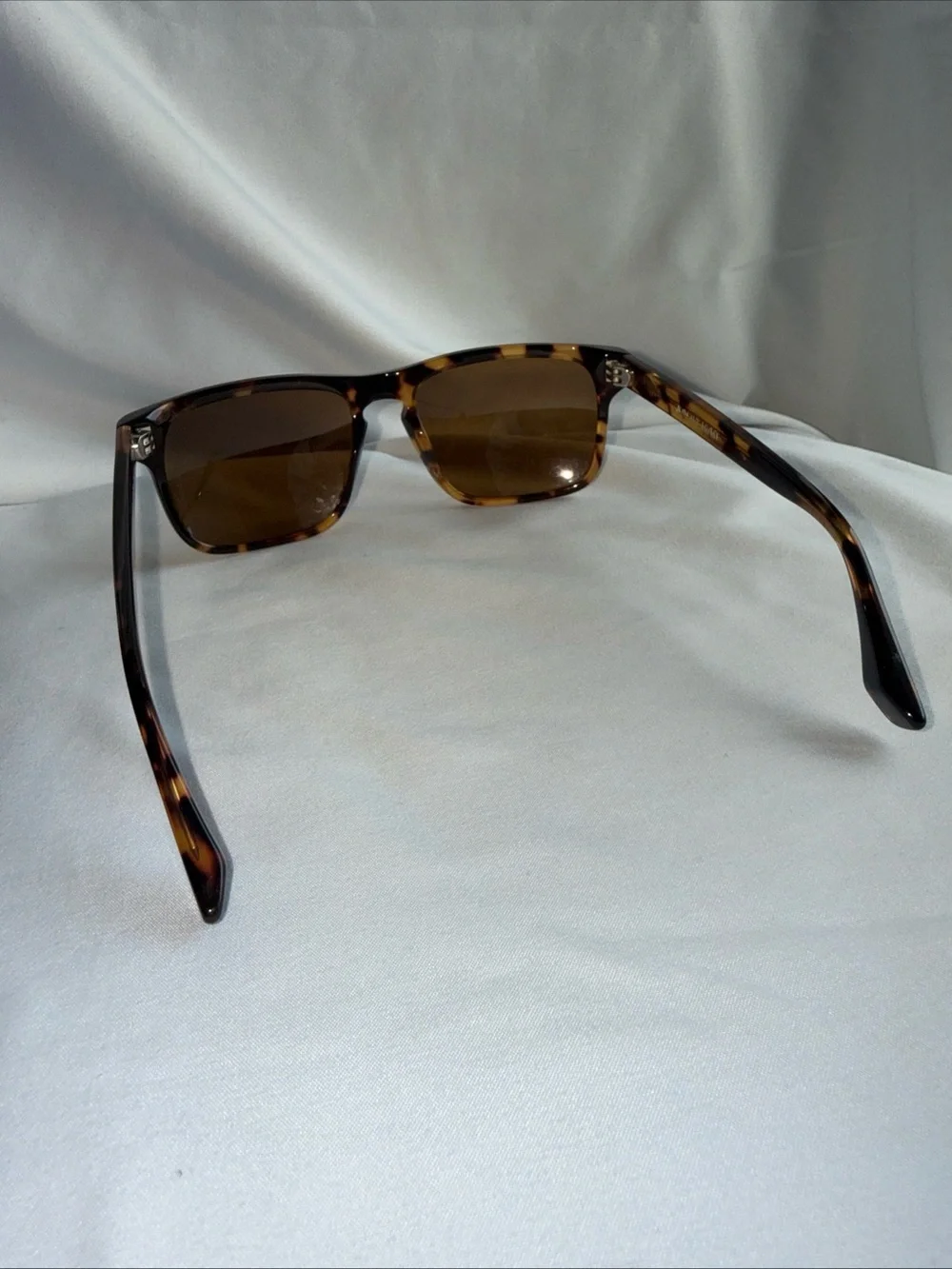 MVMT women sunglasses