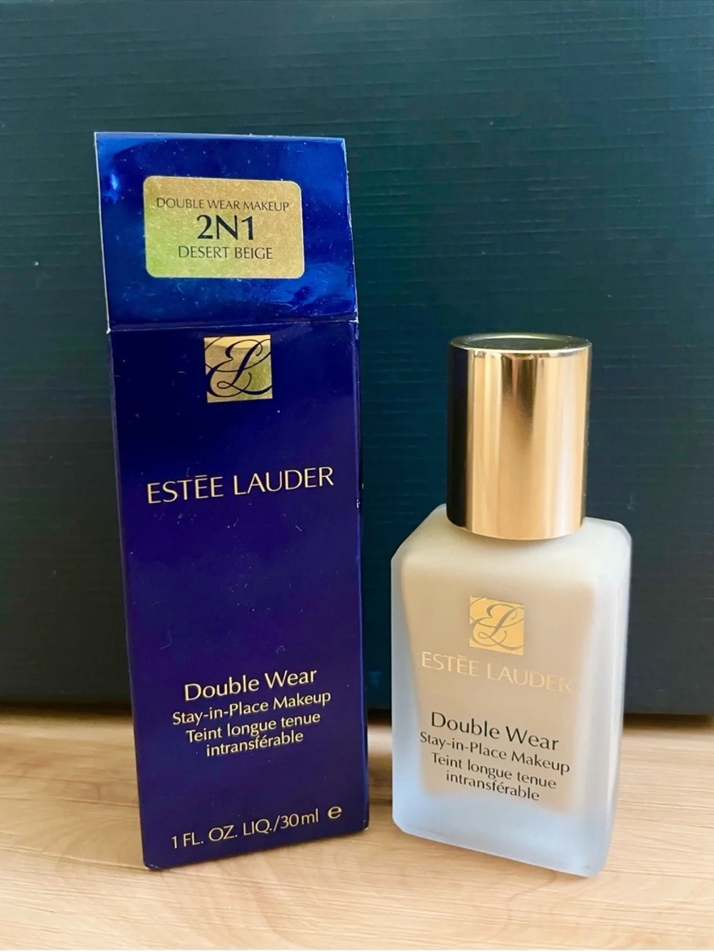 Estée Lauder Double Wear Stay-in-Place Longwear Matte Foundation #2 N 1