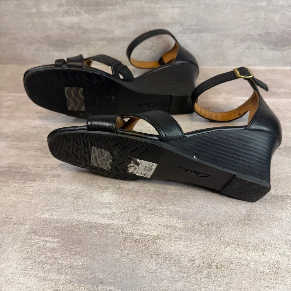 Clarks black leather