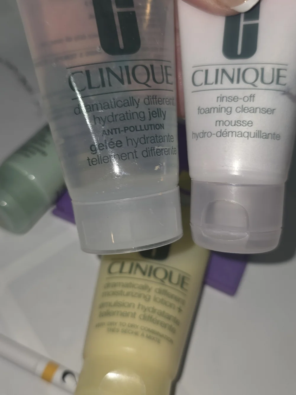 Clinique Blush Compact in Peachy Pink – Hydrating Makeup Essentials