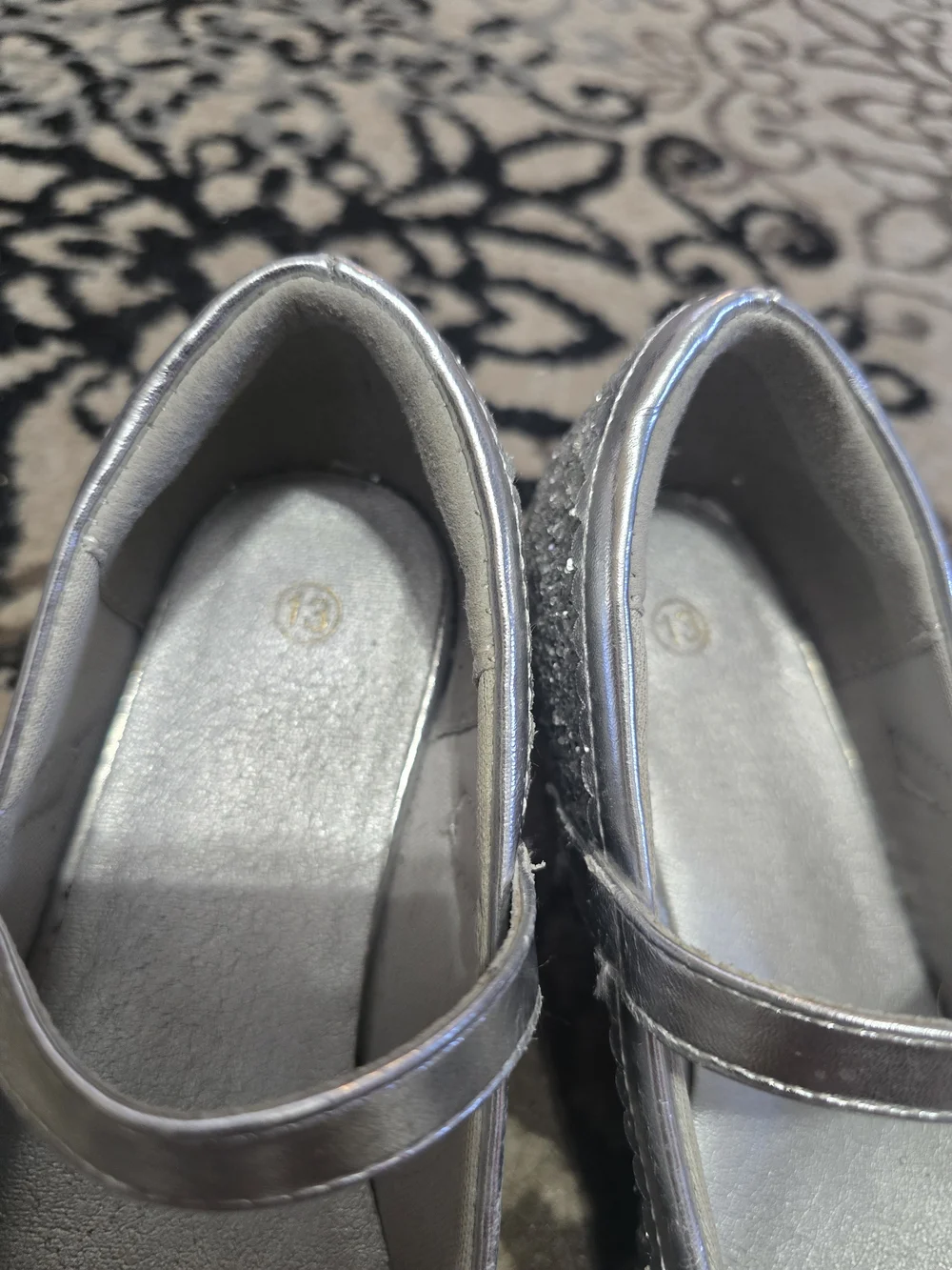 N/A sparkling silver