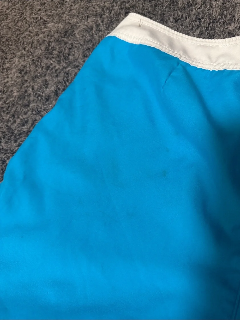 Vintage Hollister Men's Bright Turquoise Swim Board Shorts with White Waistband