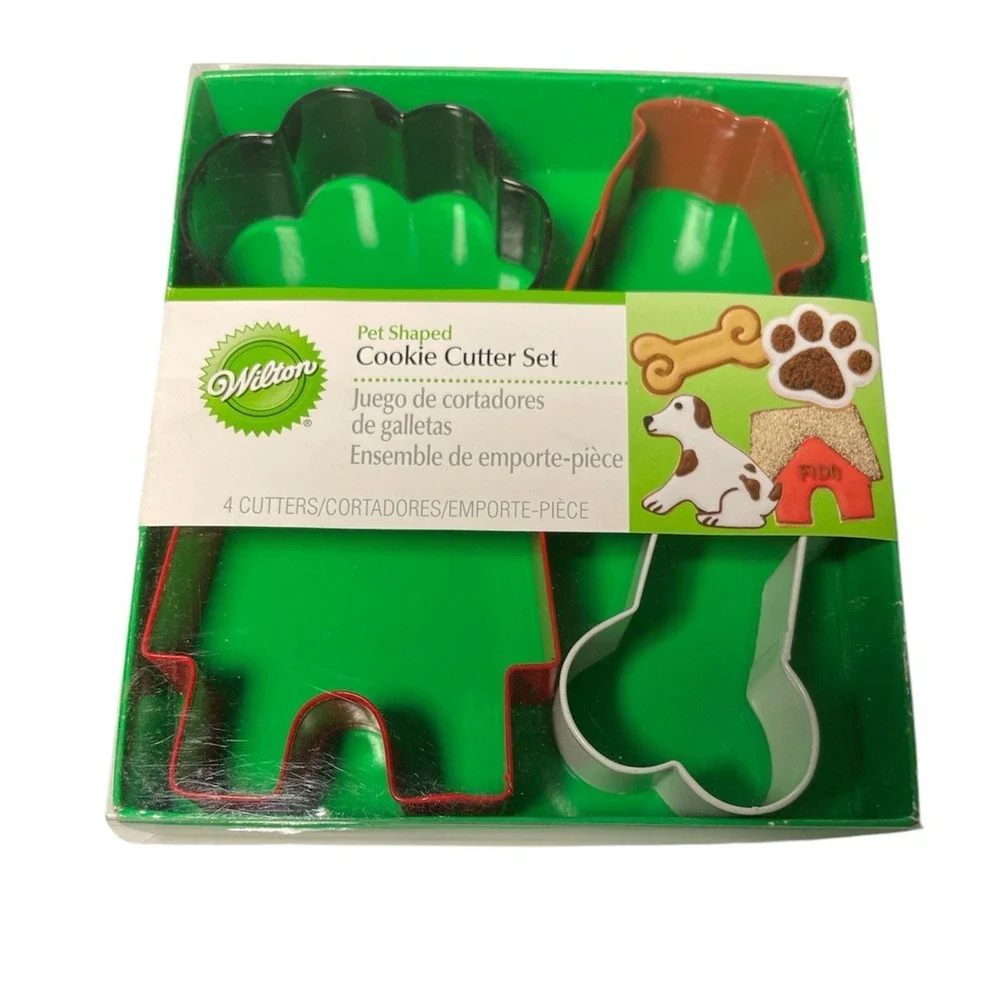Wilton pet cookie