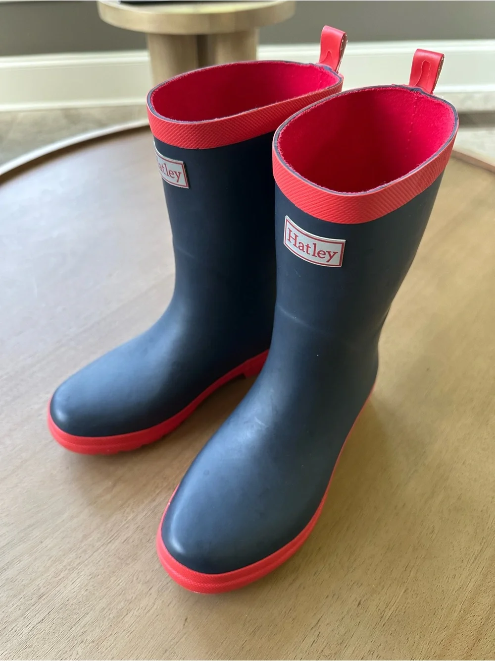 Hatley Matte Rain Boots, Size 4 Big Kid, Navy & Red