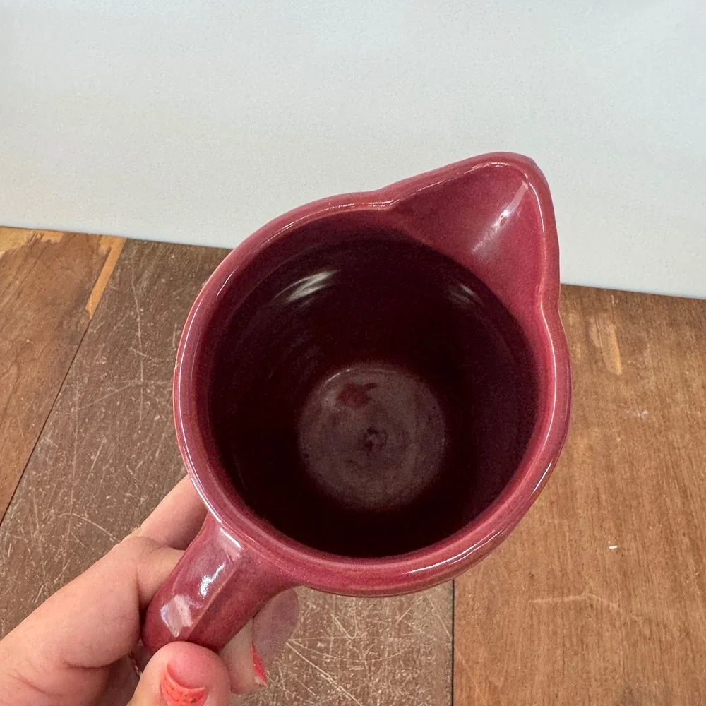 Vintage USA Pottery‎ Pitcher Red Wine Ribbed Design Kitchen Decor Rustic