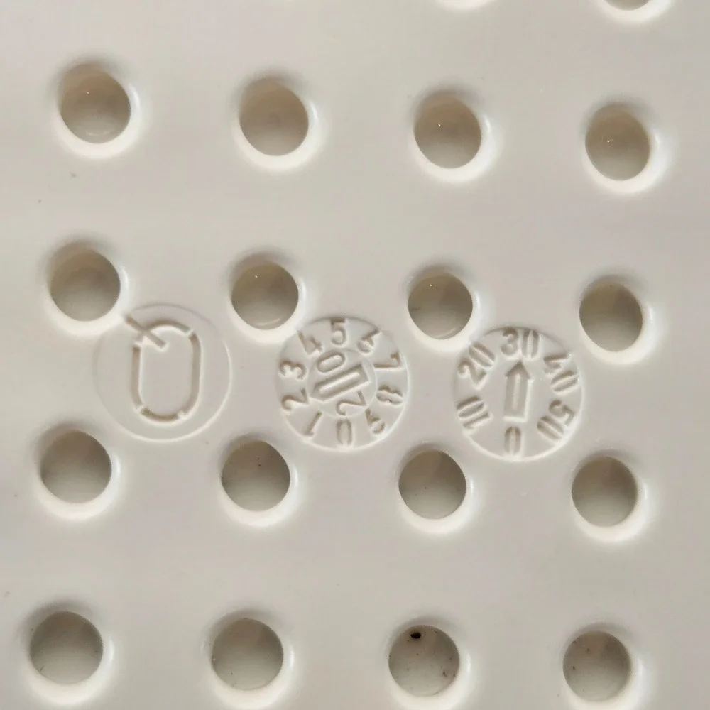 LEGO 1-piece 10x10 White 32x32 Stud Building Baseplate Vintage Classic 3811