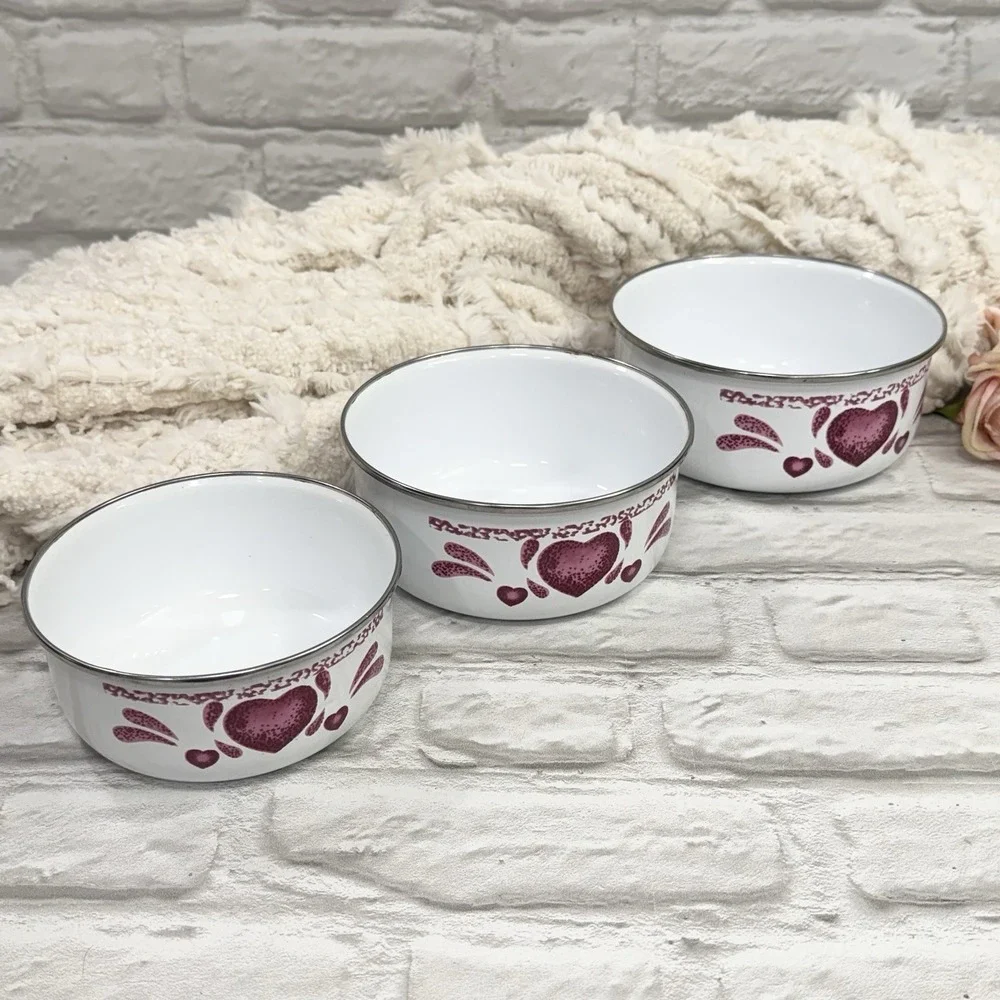 The Unbranded Brand vtg pink