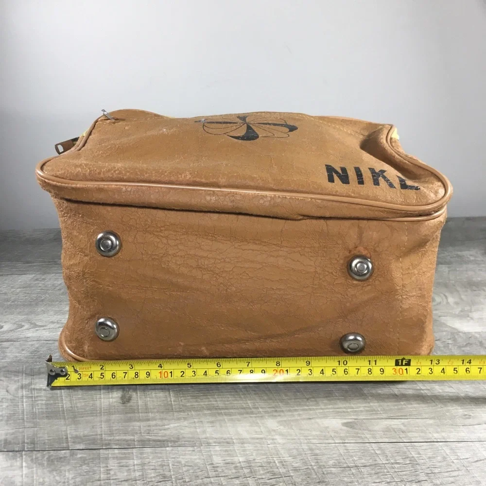 Nike up sale