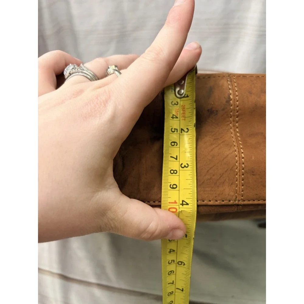 HLC buckle pockets top