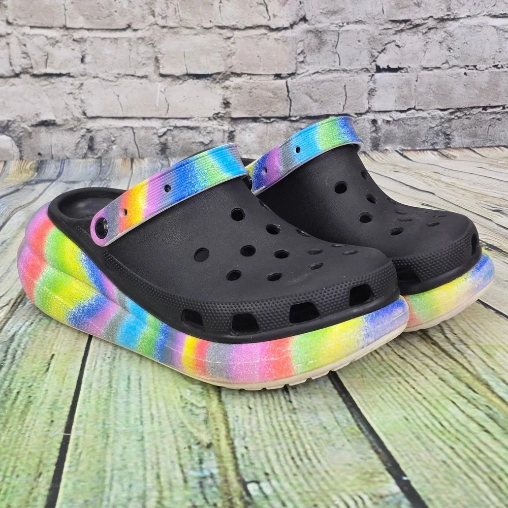 Crocs Classic Crush Clog Mens 11 Black Rainbow Tie Dye Chunky Platform Sandals