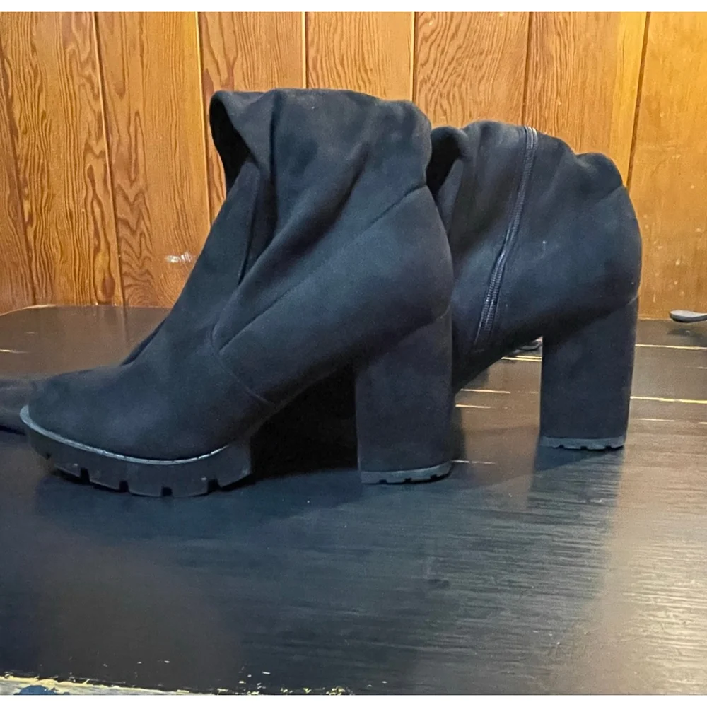 Charlotte Russe step into