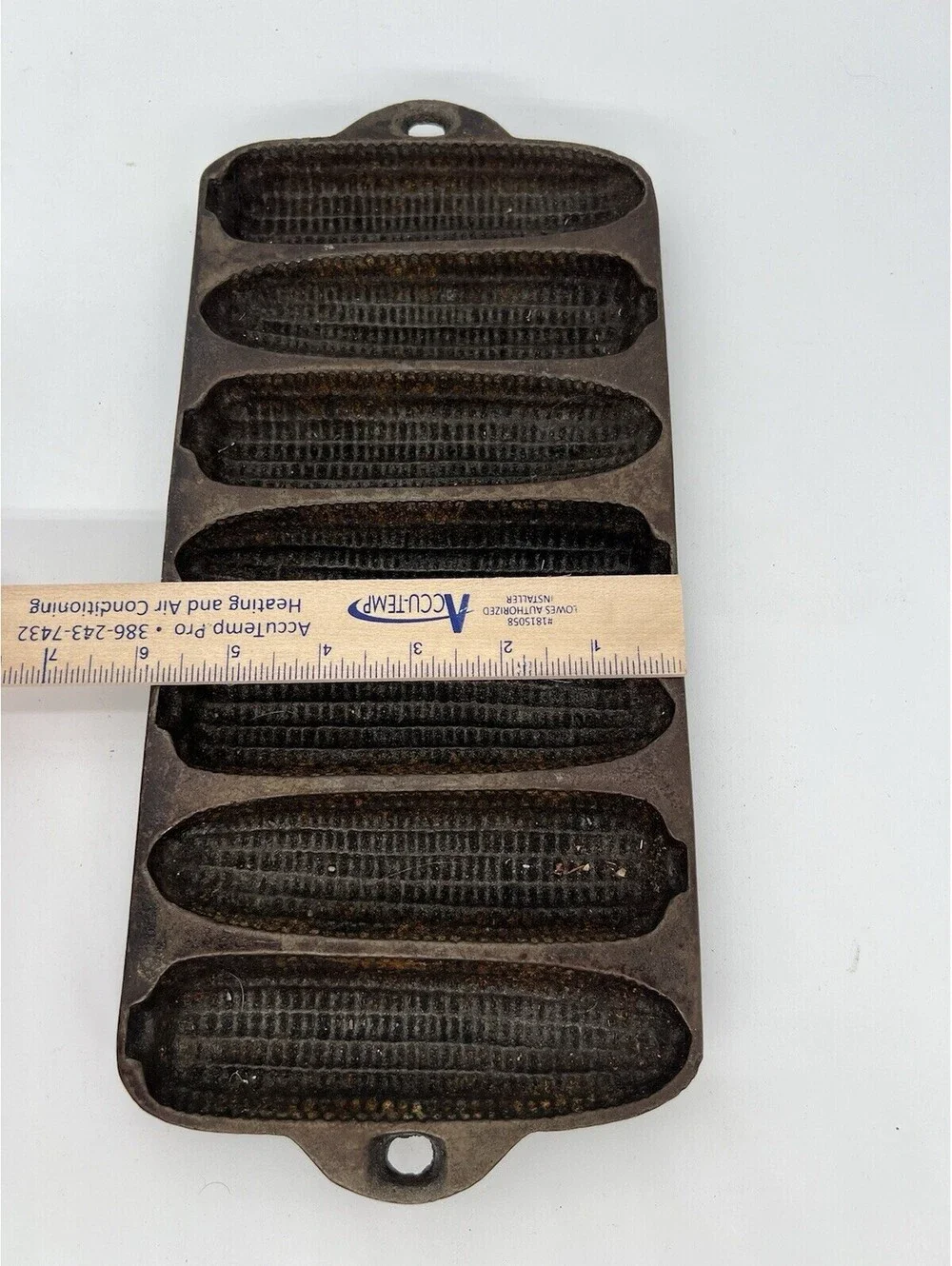 Wagner Ware Cast Iron Corn Stick Cornbread Muffin Pan 7 Sticks Lot of 2