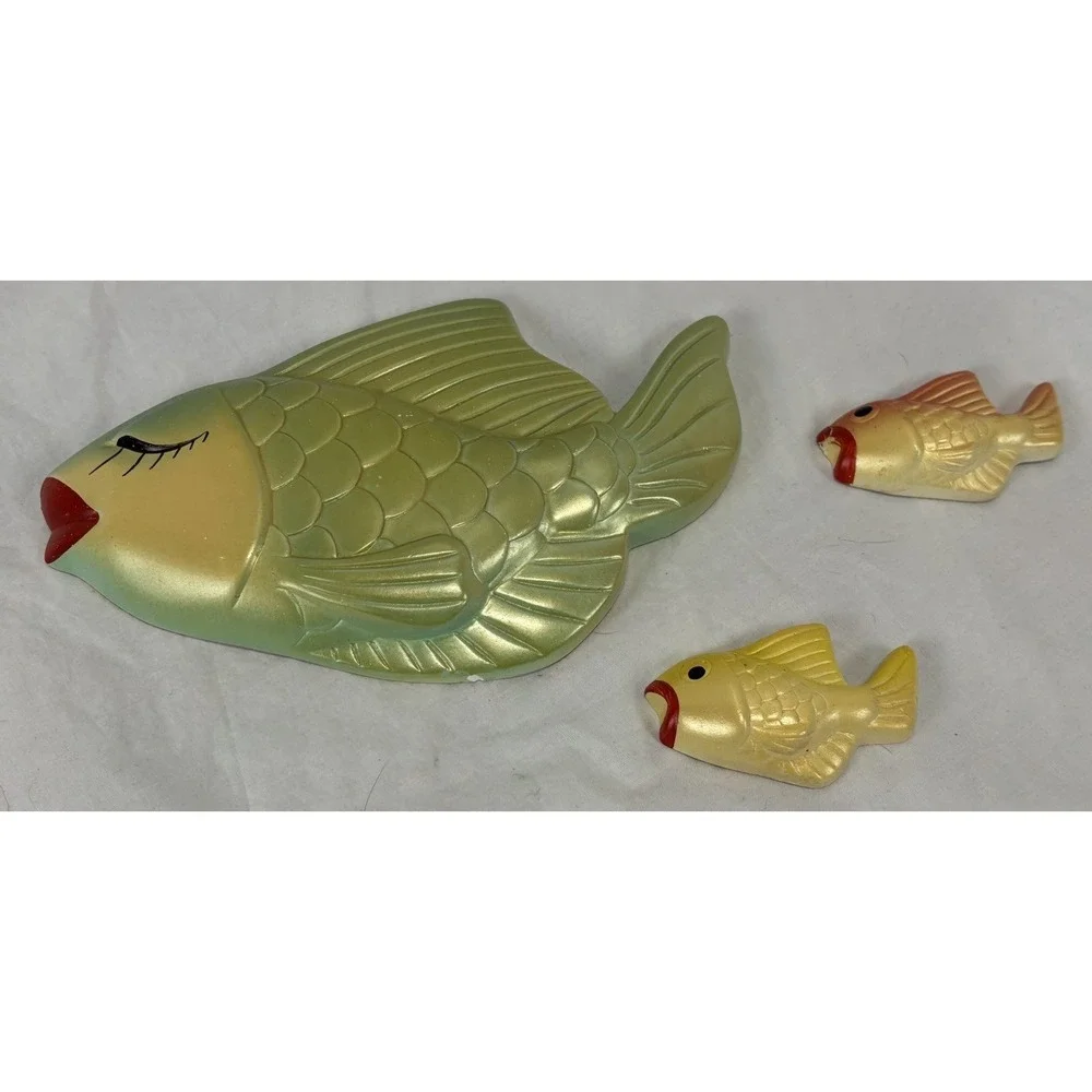 Vtg MCM Chalkware Fish *Set Of 3*  Wall Hanging Bathroom Decor Maximalist READ