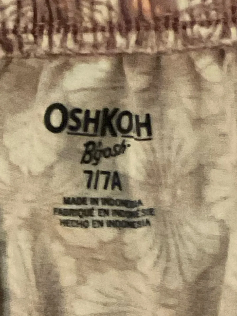 OshKosh Bgosh sleeveless floral