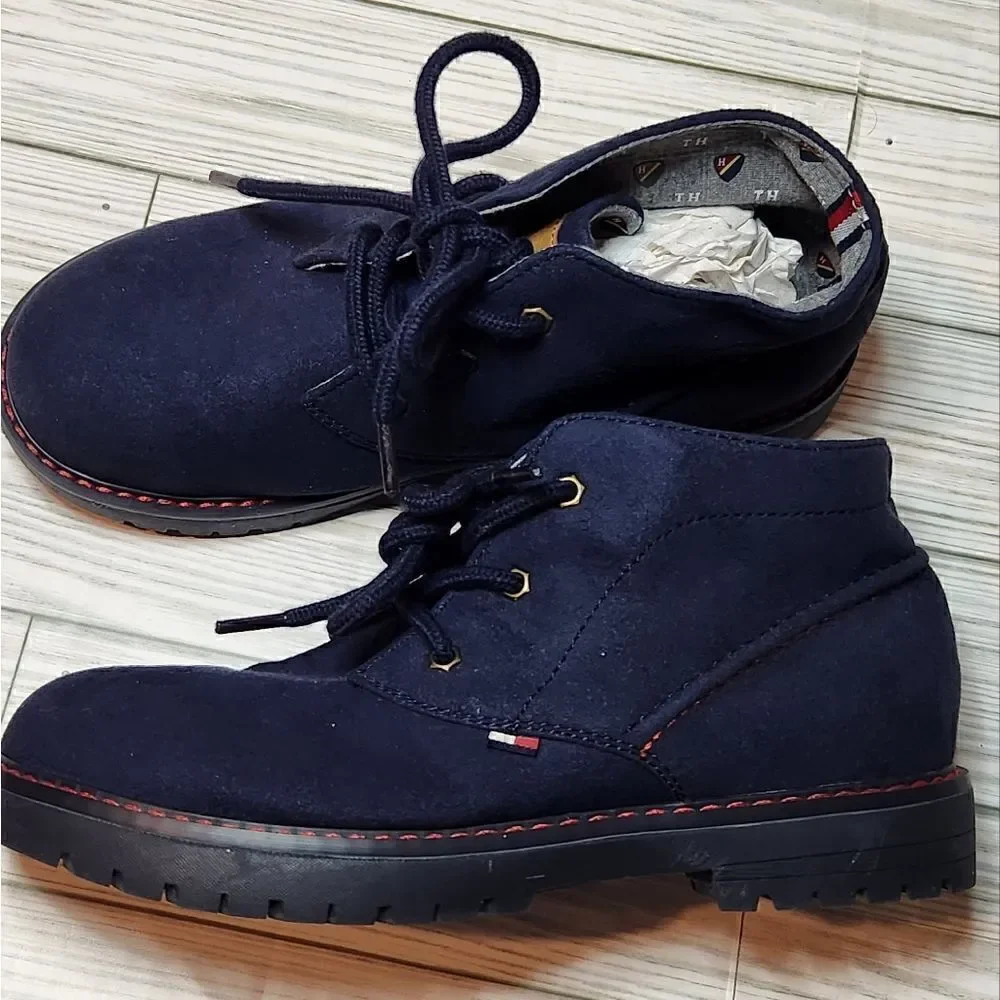 Tommy Hilfiger shoes are