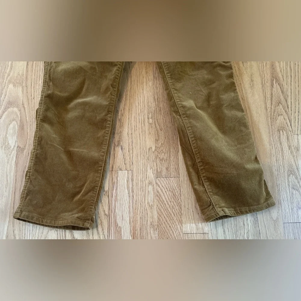 J. Crew size 30