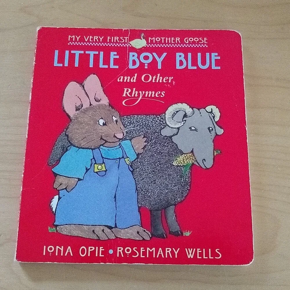 Little Boy Blue, Belly Button, let's get dresses! bye bye Daddy! Tubby, together