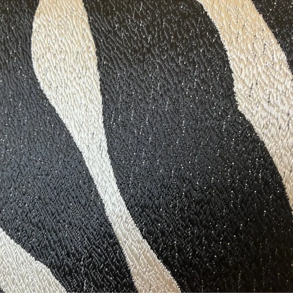 Unbranded only interiors