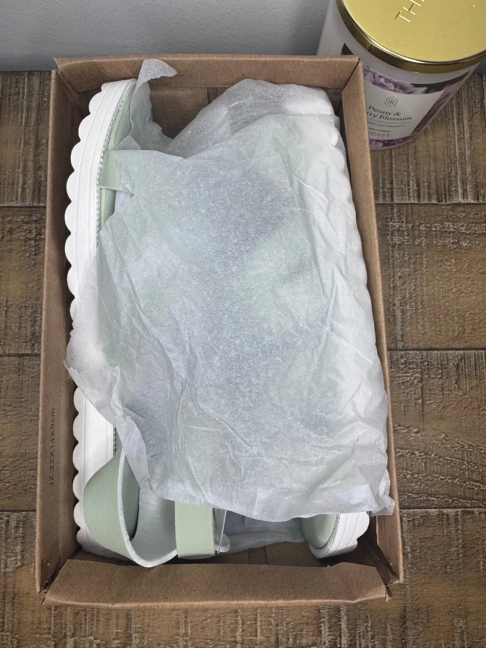 Lucky Brand pale mint