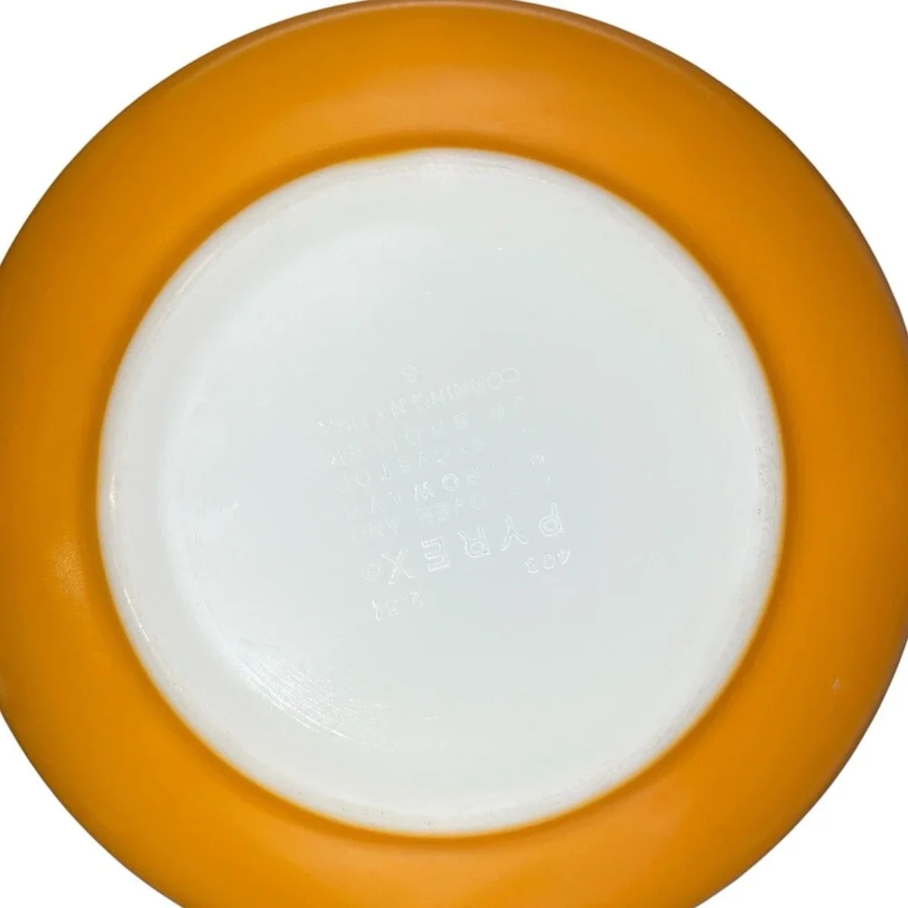 Pyrex vintage 403
