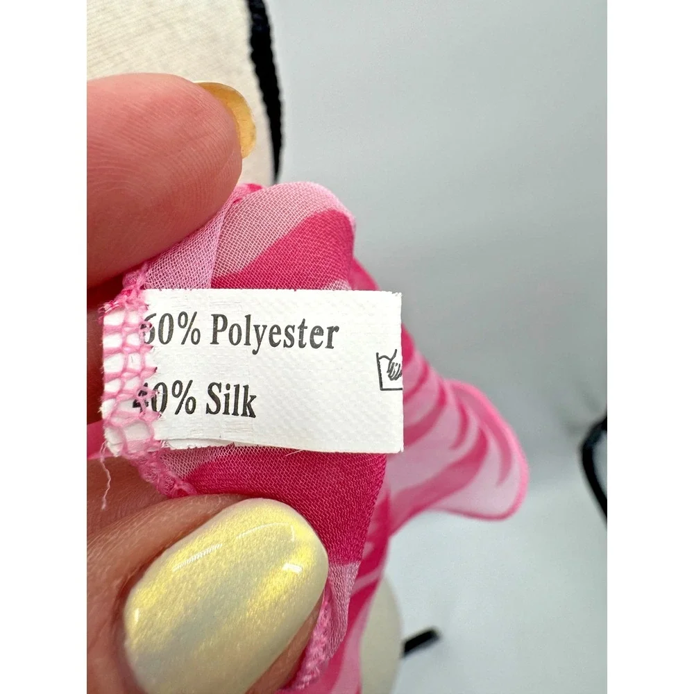 The Unbranded Brand pink zebra