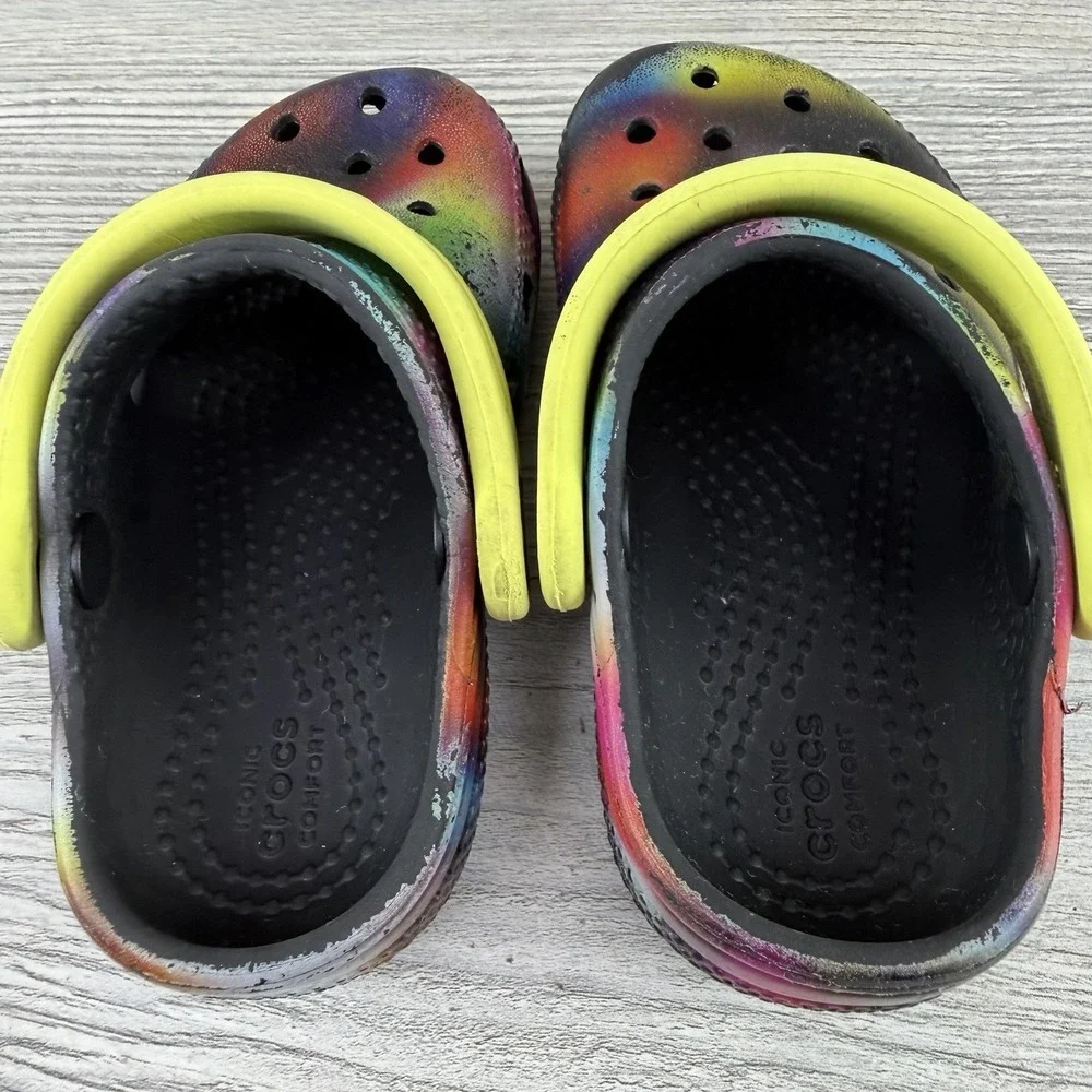 CROCS classic solarized