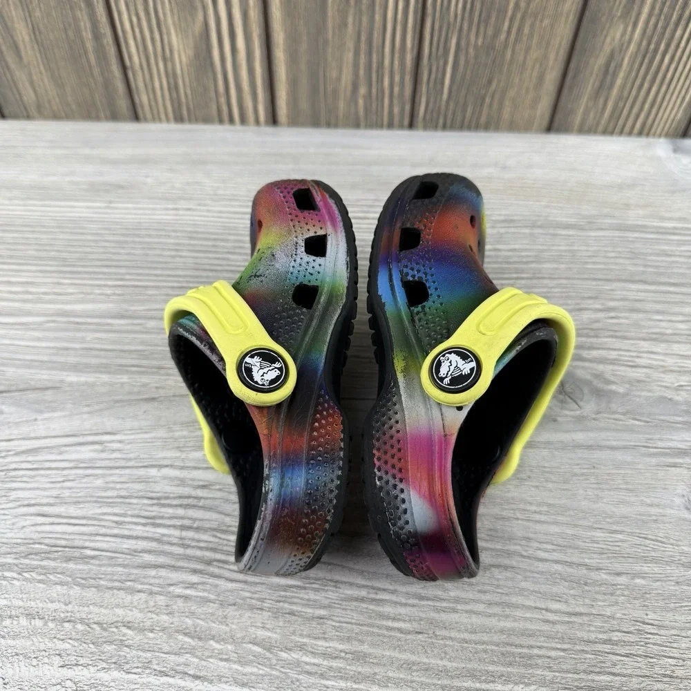 CROCS classic solarized