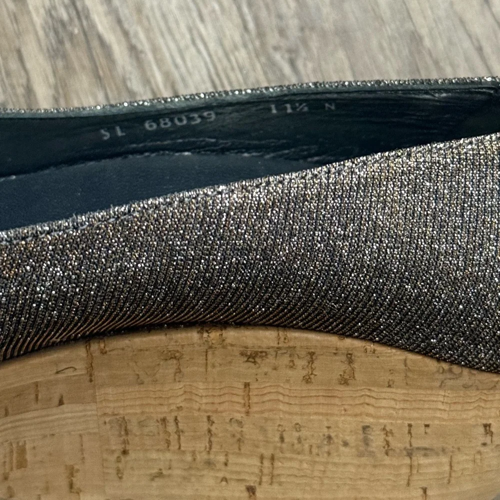 Stuart Weitzman excellent nearly