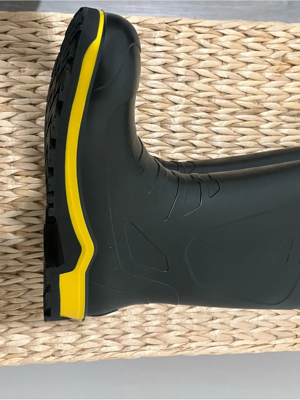 Shoes For Crews shaft height