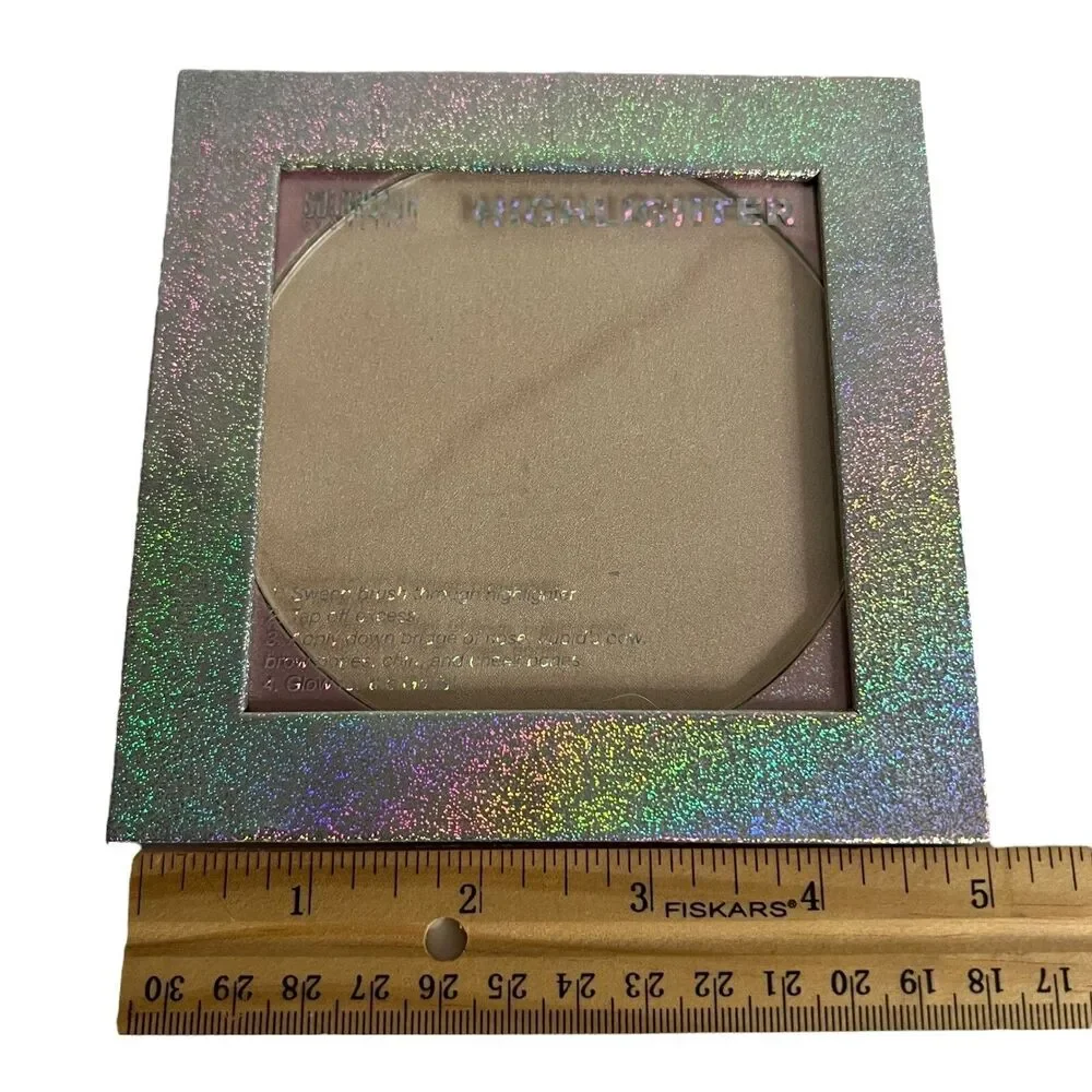 Colorbash shimmering highlighter
