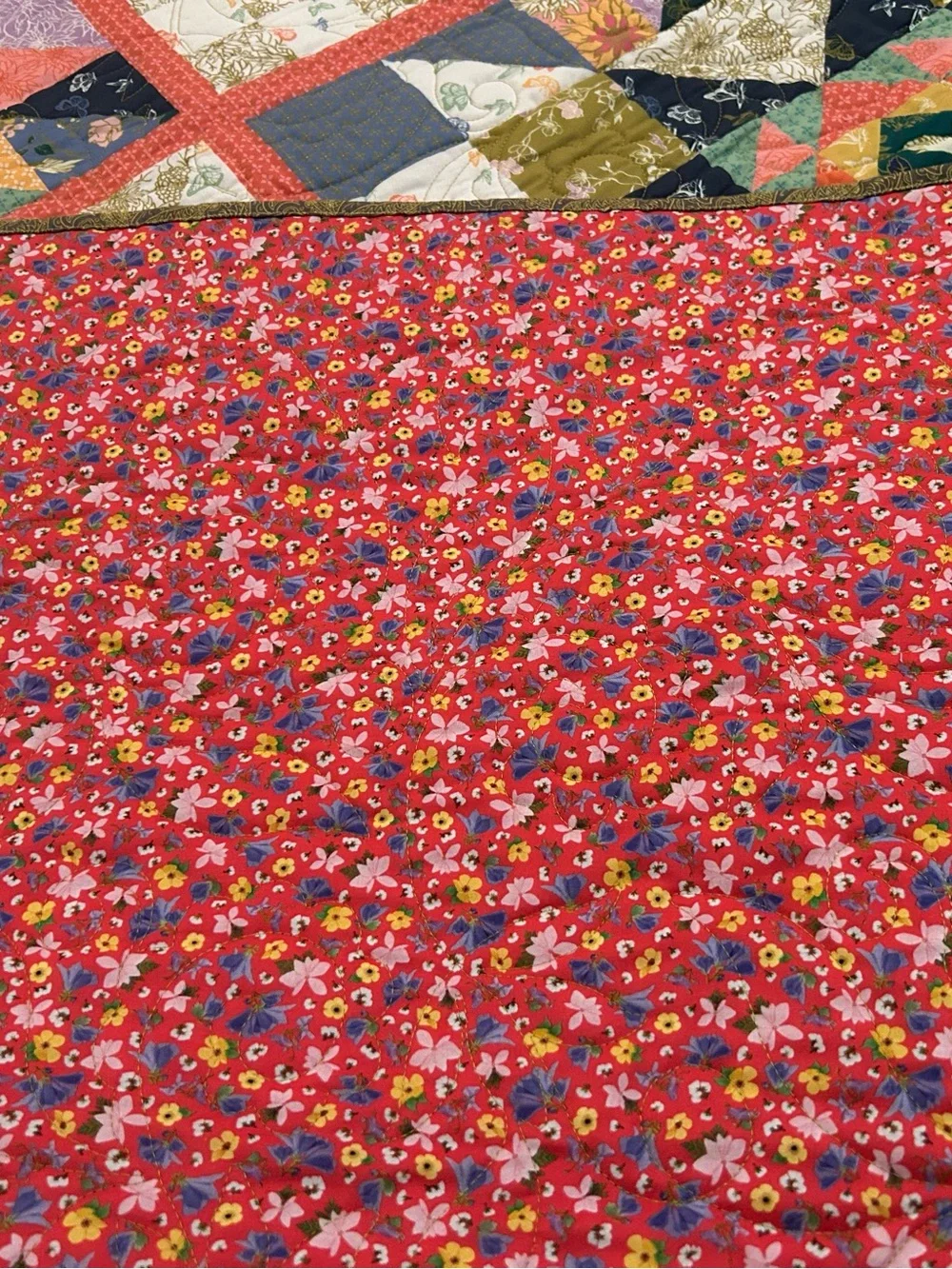 ONE OF A KIND - Handmade Multicolor Patchwork Quilt - Floral Star Pattern