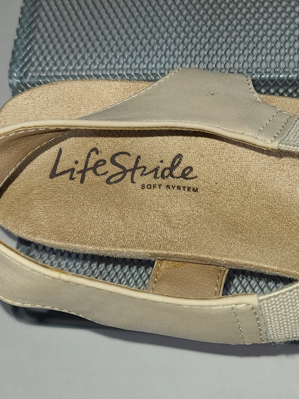 Life Stride lifestride tan