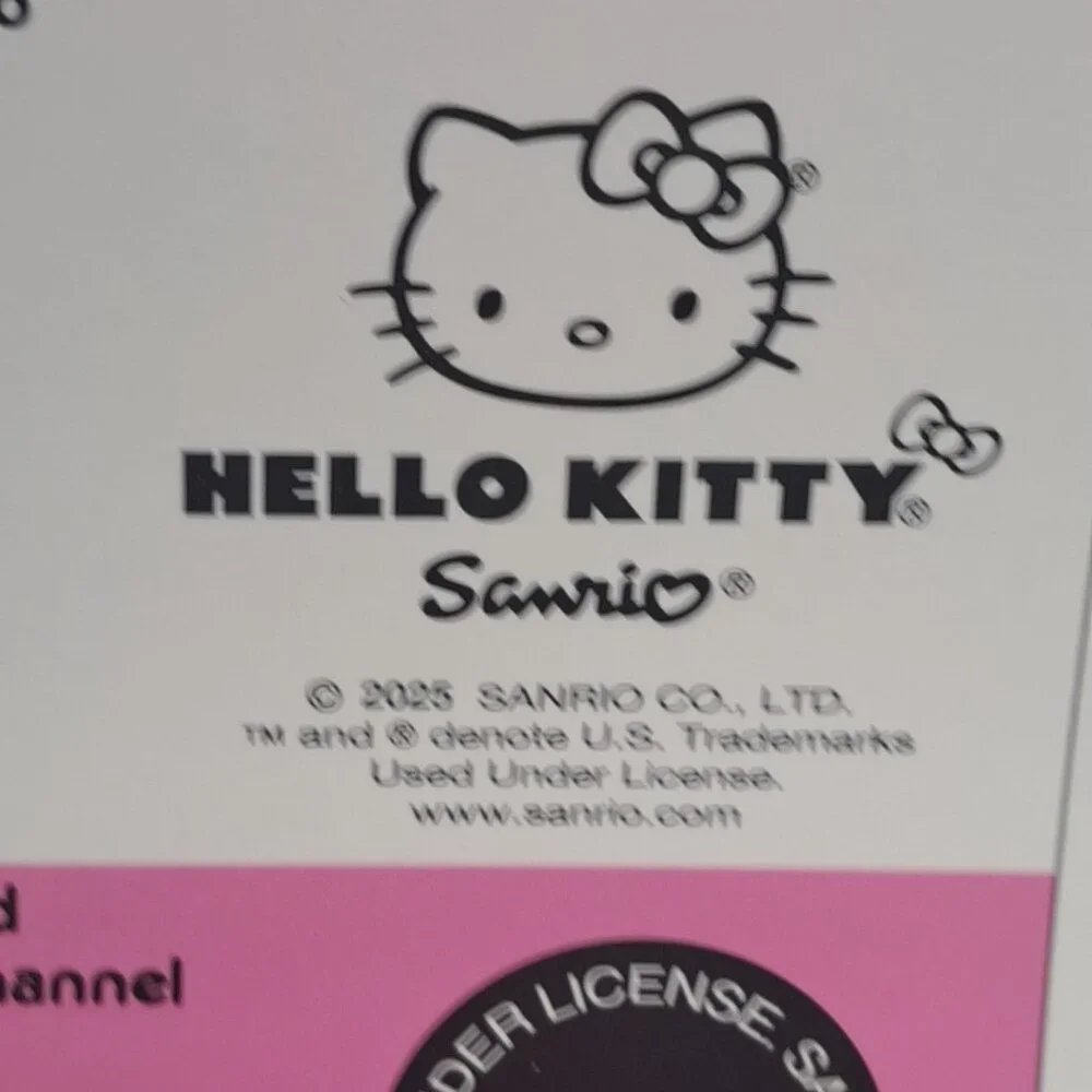 Sanrio Reversible Hello Kitty Halloween Twin Quilted Blanket Purple/ Black New‎