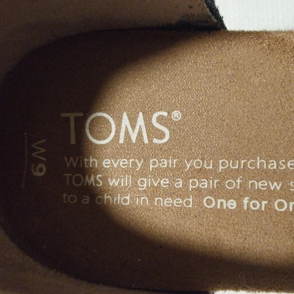 Toms blue chambray
