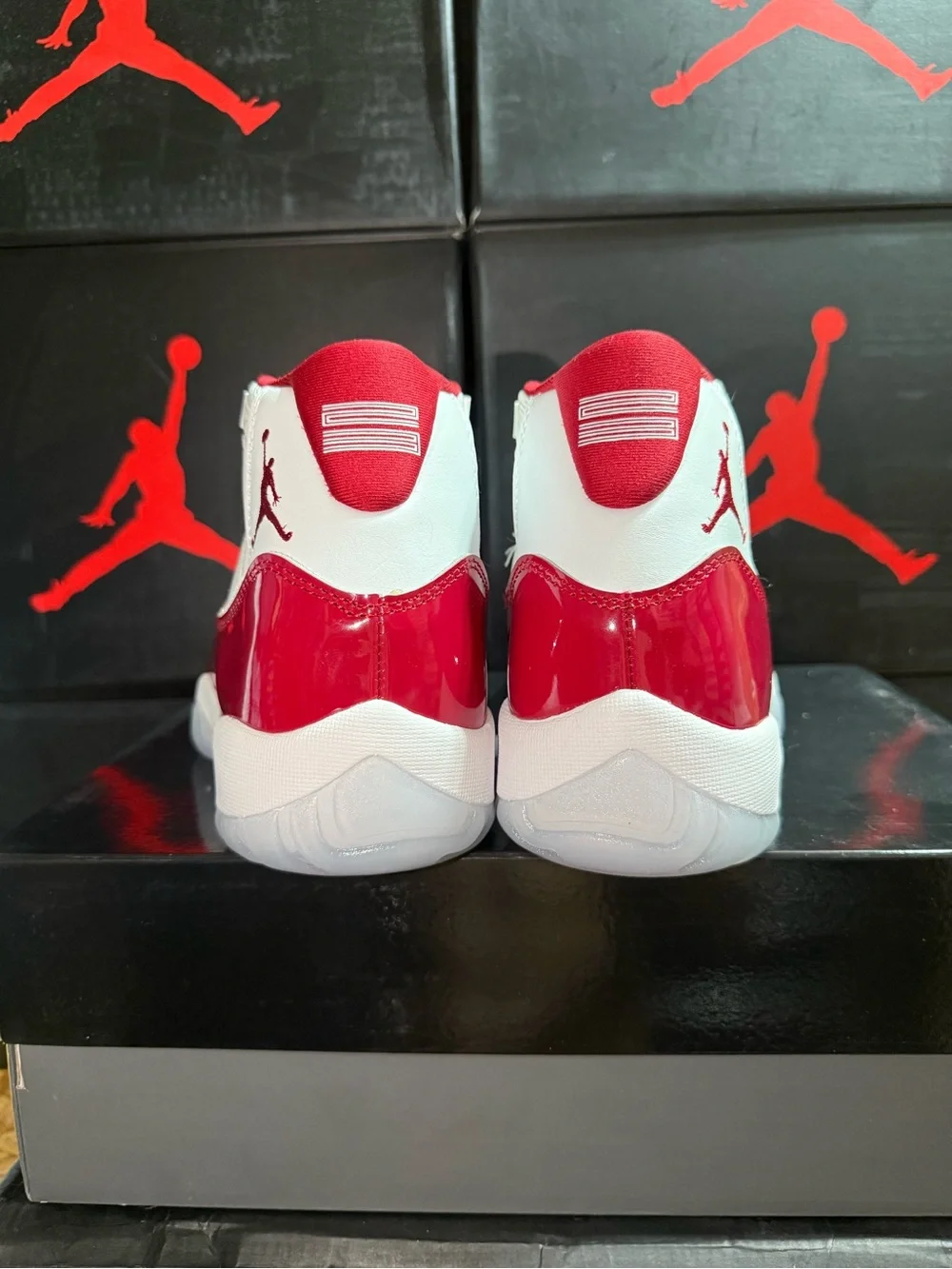Jordan low top